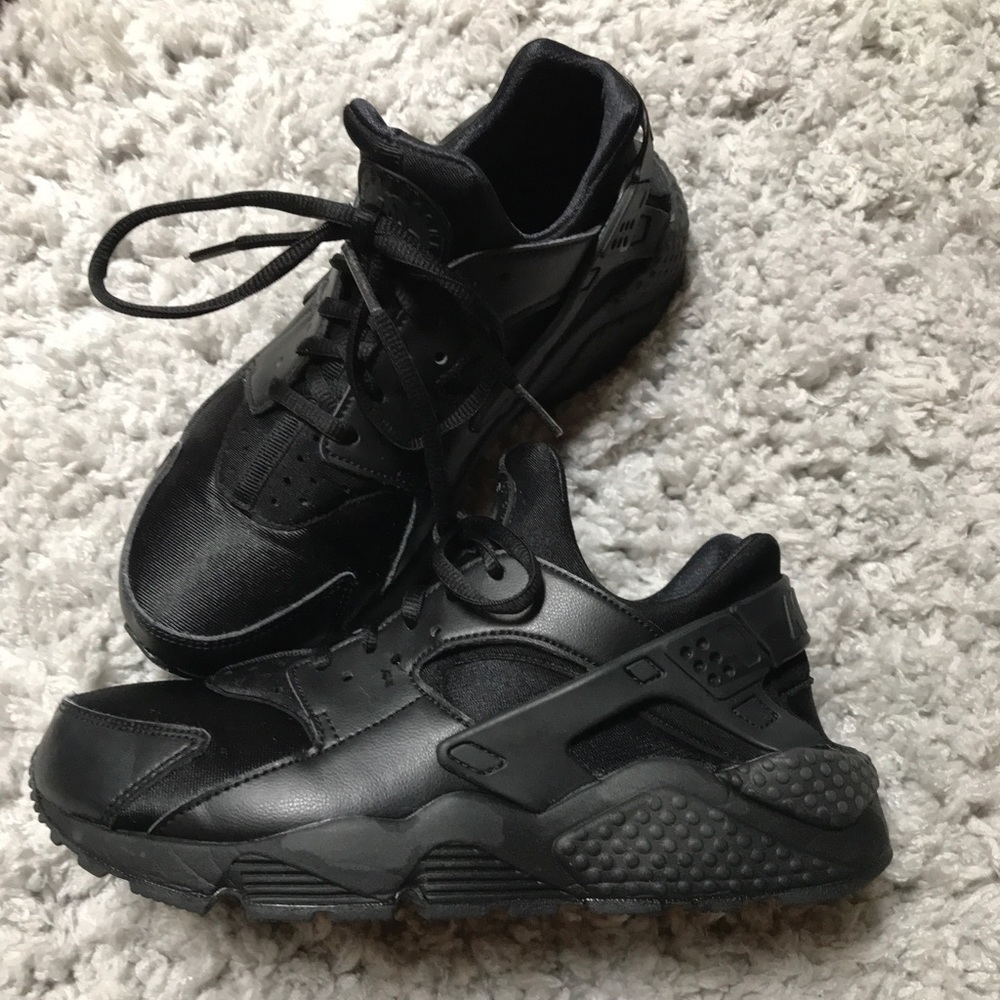 Nike huaraches
